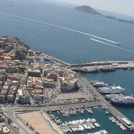 Posidonia Apartment Pozzuoli Luaran gambar